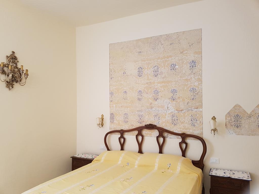 Historical Apartments By Seaside Viareggio Extérieur photo